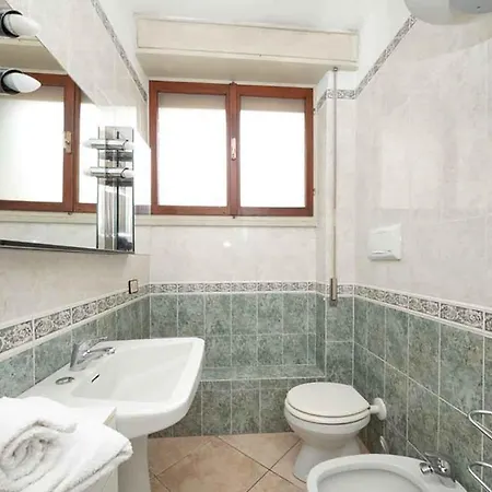 Apartment Floriana Desenzano del Garda