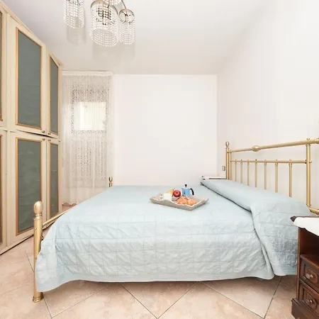 Floriana Apartment *